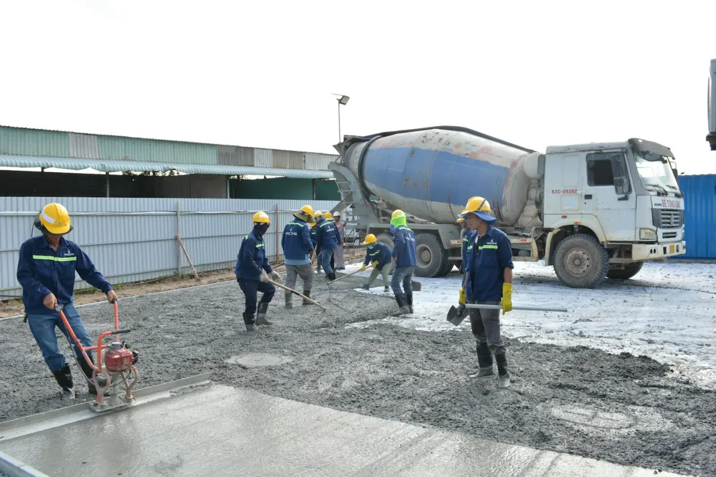 Tampa service-area planning image for concrete contractor